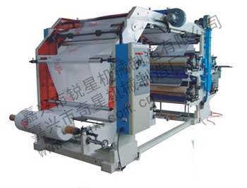 湿巾包装机 湿巾包装机,而且可与铝塑包装机、装盒机等机械联动生产